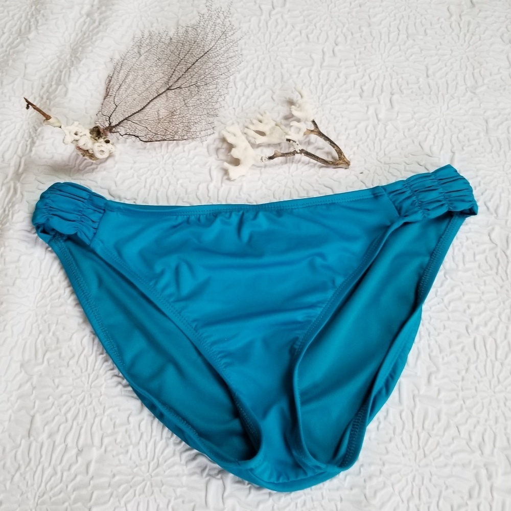 Bisou Bisou swim turquoise bikini bottom